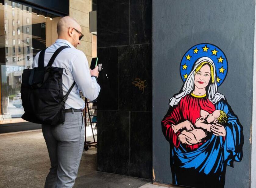 Mural 'Santa Giorgia' foi pintado após eleições europeias