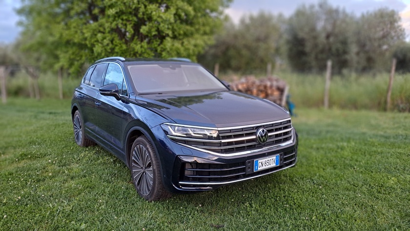 Volkswagen Touareg 3.0 TSI eHybrid Elegance