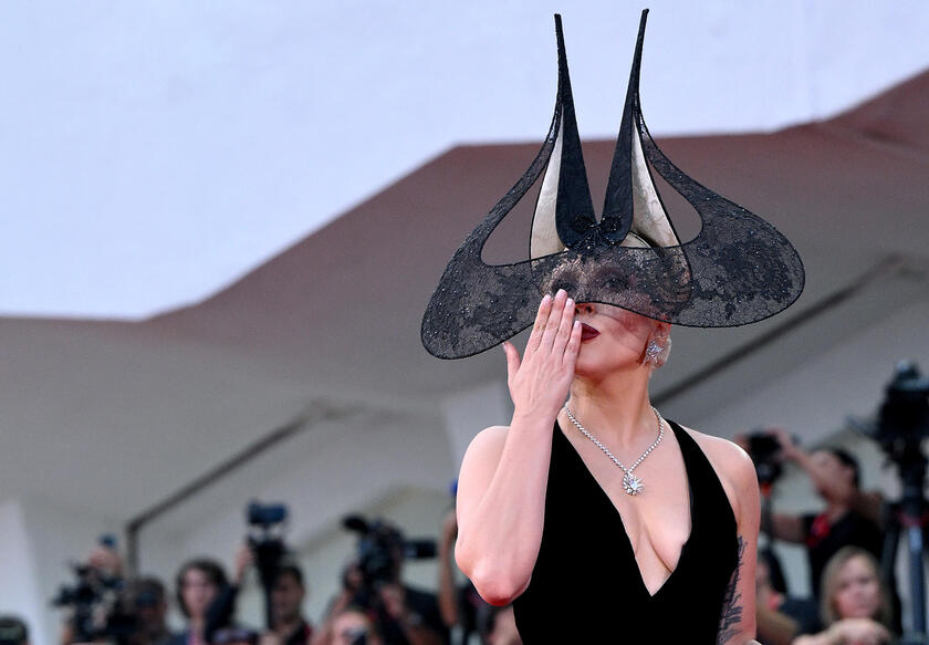 Una deslumbrante Lady Gaga en Venecia