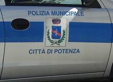 A Potenza multe per pubblicità abusiva