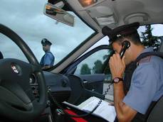 Rubano durante partita studenti, presi