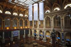 Borsa: Madrid apre in rosso (-0,85%)