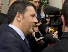 Def: Renzi incontra Padoan