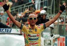 FOTO: Pantani vince Giro e Tour nel 1998