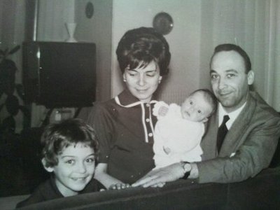 La mia famiglia nel 1962 da Luciano Russo