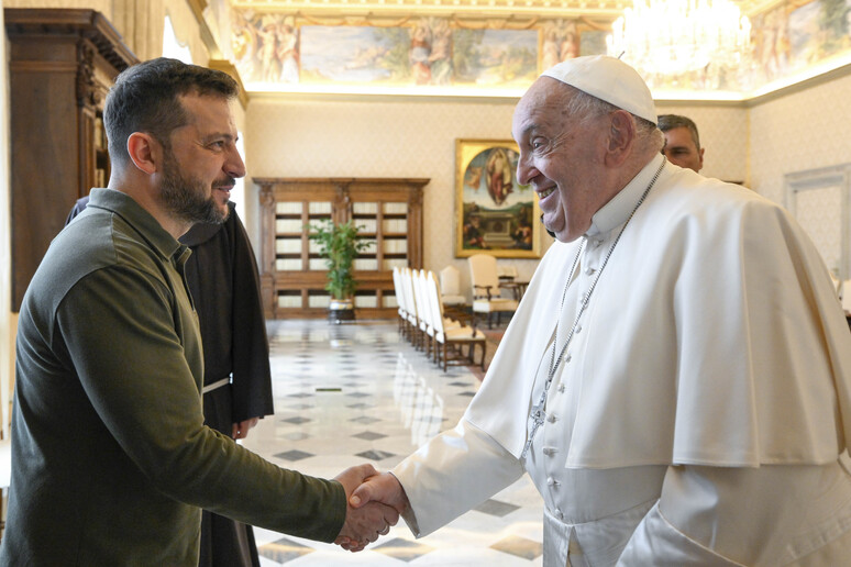 Zelensky se reuniu com o Papa no início de outubro - TODOS OS DIREITOS RESERVADOS