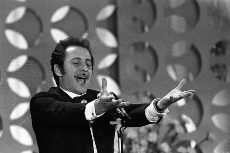 El documental  'Domenico Modugno. El italiano que encantó al mundo ', se estrena en Rai1 (ANSA) - TODOS LOS DERECHOS RESERVADOS