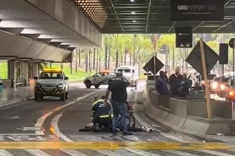 Homem é morto a tiros no Aeroporto Internacional de SP, em Guarulhos © ANSA/Foto: Reprodução/Redes Sociais