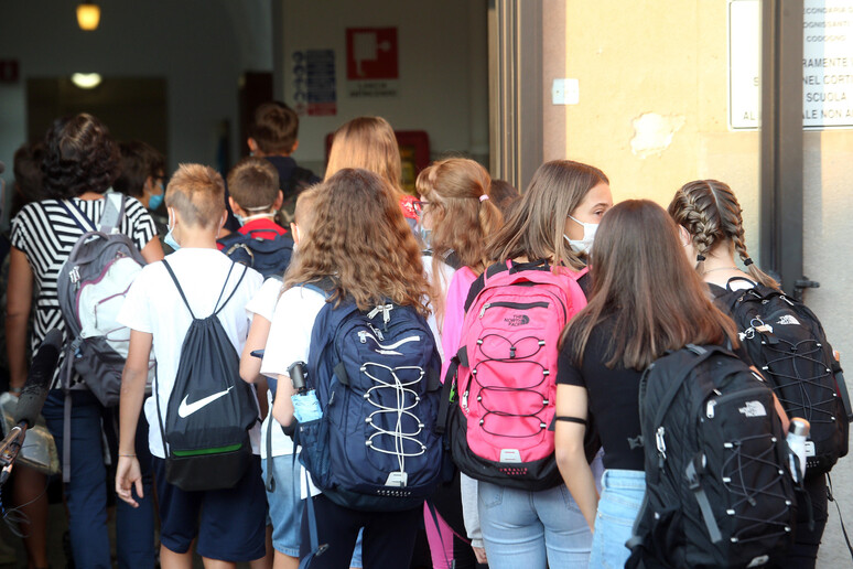 Crianças em escola de Lodi, na Itália - TODOS OS DIREITOS RESERVADOS