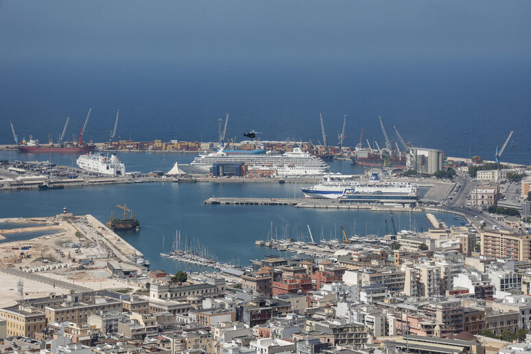 Porto de Bari, Itália, onde ocorrerá cúpula do G7 - TODOS OS DIREITOS RESERVADOS