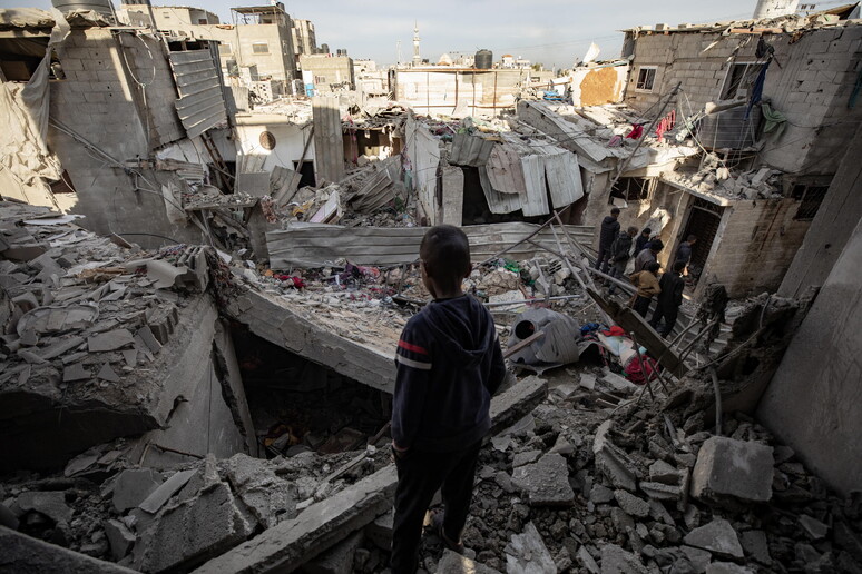 Destruição provocada por ataque israelense em Rafah, sul da Faixa de Gaza - TODOS OS DIREITOS RESERVADOS