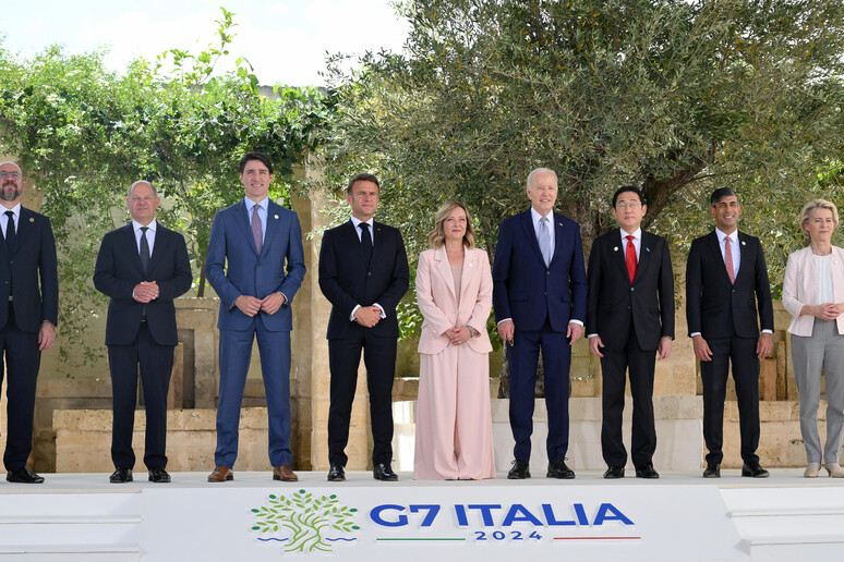 Líderes do G7 posam para foto na Itália - TODOS OS DIREITOS RESERVADOS