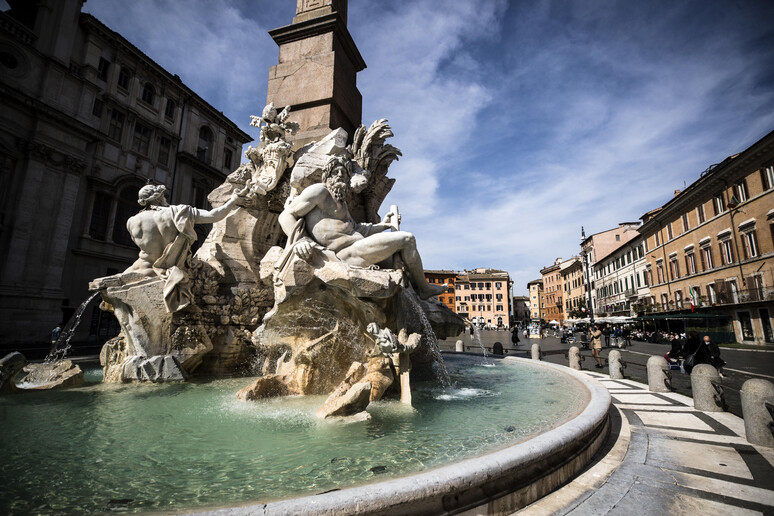 Roma: Campidoglio, riattivate le fontane di Piazza Navona - TODOS LOS DERECHOS RESERVADOS