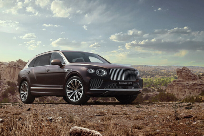 Una speciale serie di Bentley Bentayga ispirata al viaggio - RIPRODUZIONE RISERVATA