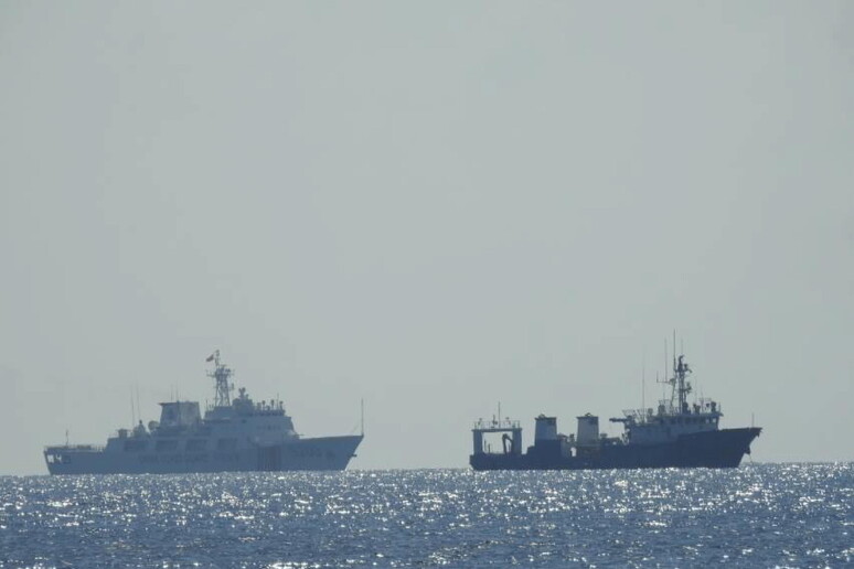 Collisione tra navi filippina e cinese in acque contese - RIPRODUZIONE RISERVATA