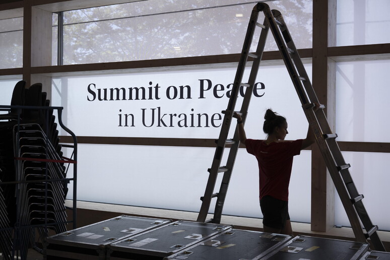Preparativos para cúpula de paz sobre Ucrânia, na Suíça, em 17 de junho © ANSA/EPA