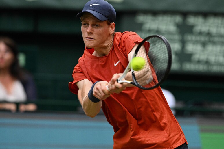 Sinner semifinalista en Halle © ANSA/AFP