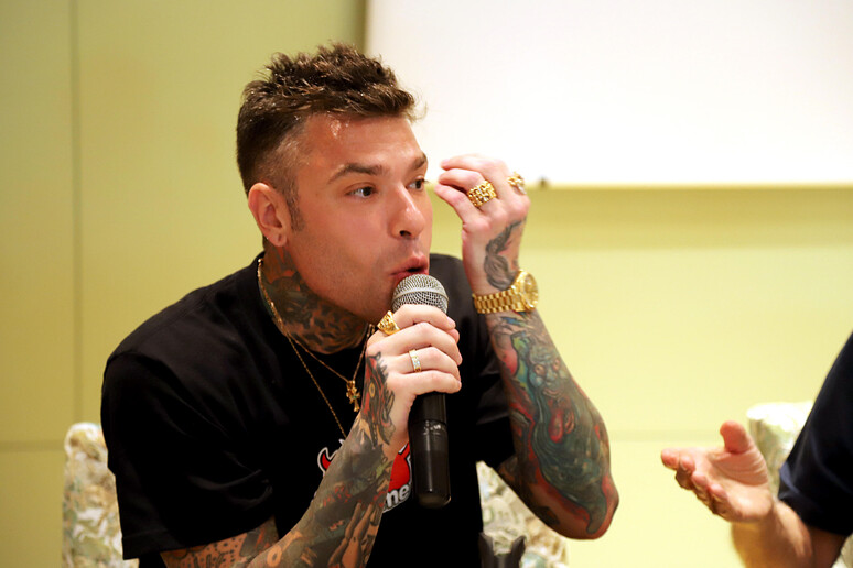 Fedez - RIPRODUZIONE RISERVATA