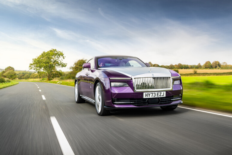 Rolls-Royce celebra i suoi 120 anni a Burghley House - RIPRODUZIONE RISERVATA