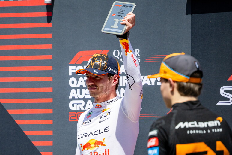 Verstappen celebra victoria en Sprint Race de Austria © ANSA/EPA