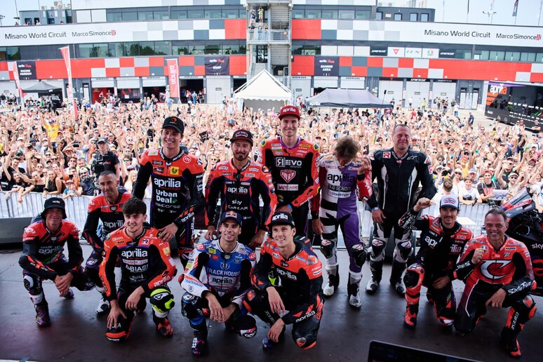 Aprilia All Stars 2024 da record: a Misano la carica dei 20mila - RIPRODUZIONE RISERVATA