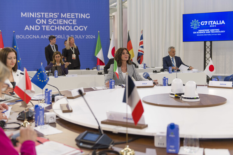 Cúpula do G7 sobre ciência e tecnologia ocorreu em Bolonha, na Itália - TODOS OS DIREITOS RESERVADOS