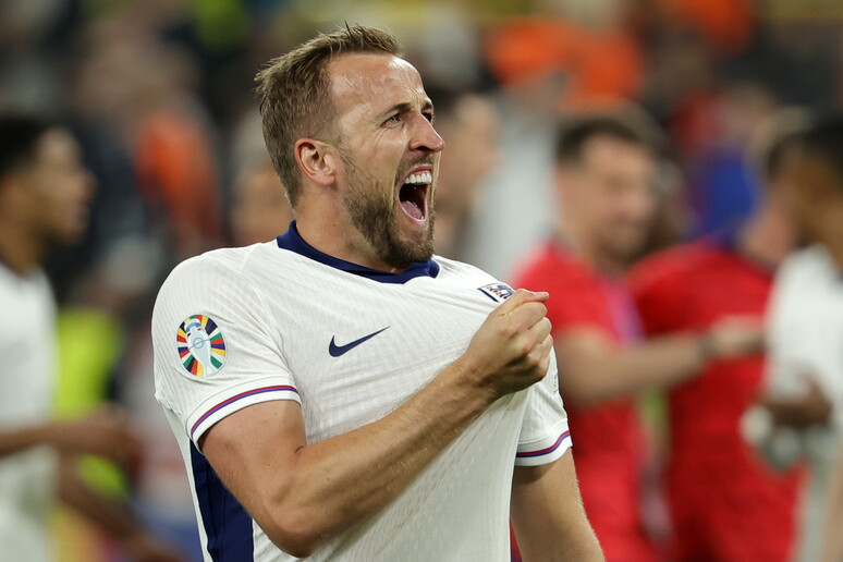 Kane celebrando a vitória da Inglaterra em cima da Holanda - TODOS OS DIREITOS RESERVADOS