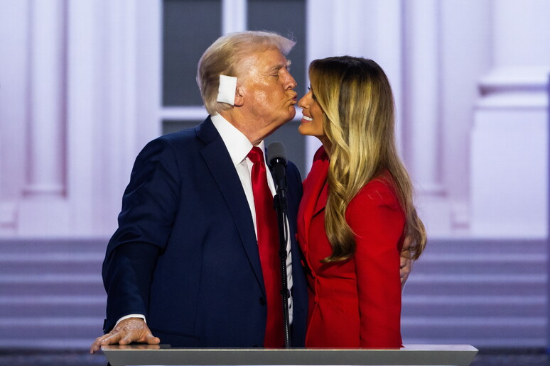 Donald e Melania Trump durante convenção do Partido Republicano - TODOS OS DIREITOS RESERVADOS