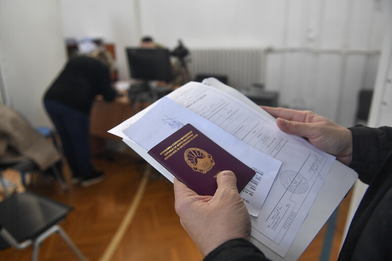 Italia busca acelerar la entrega de visas a extranjeros - TODOS LOS DERECHOS RESERVADOS