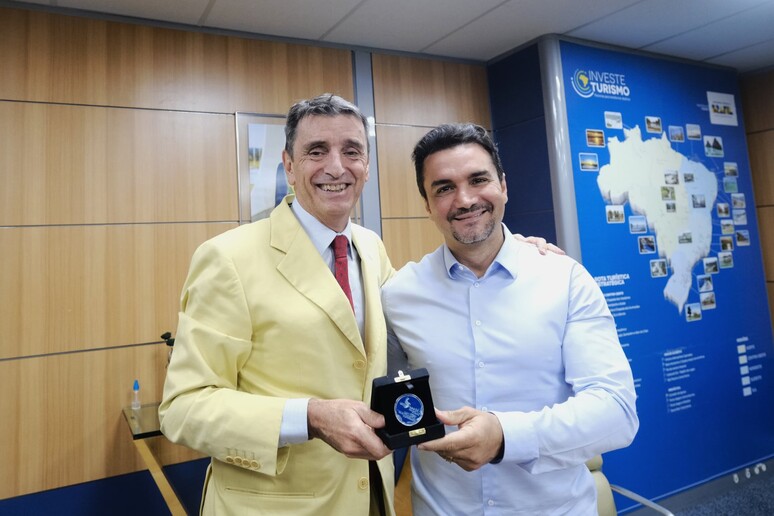 Embaixador Alessandro Cortese com o ministro Celso Sabino © ANSA/Divulgação