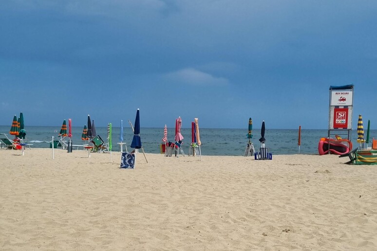 Incidente ocorreu em uma praia de Alba Adriatica - TODOS OS DIREITOS RESERVADOS