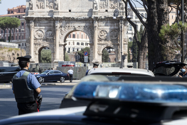 Arco de Constantino é um dos principais pontos turísticos de Roma - TODOS OS DIREITOS RESERVADOS