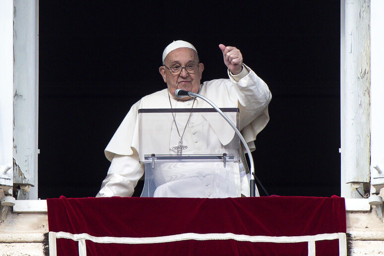 Il Papa, non dimentichiamo di pregare per la pace - ALL RIGHTS RESERVED