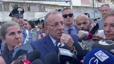 Crollo Scampia, il prefetto: "Evacuate 800 persone, fra loro 73 disabili"